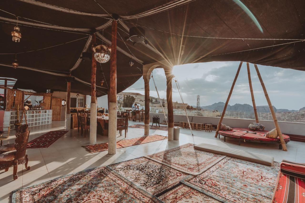 Nomads Hotel Petra ワディ・ムーサ エクステリア 写真